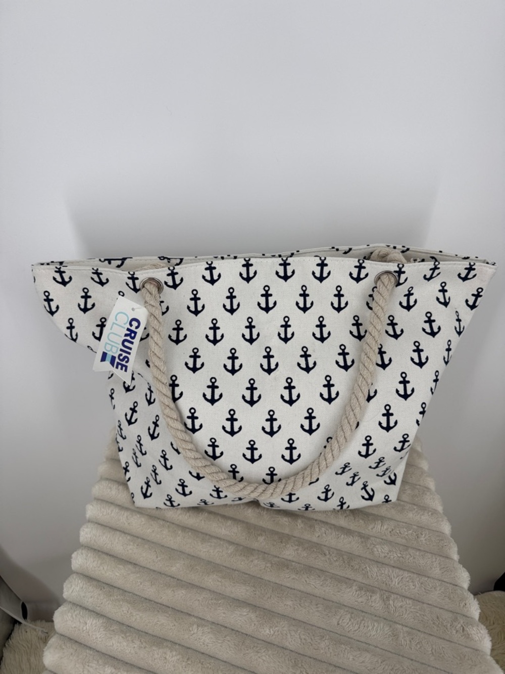 Anchor Print Canvas Tote Bag in White and Navy